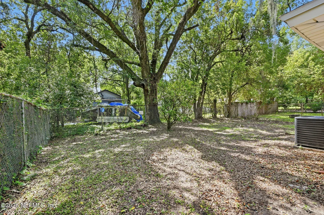 Photo of 7111 EDGE Street