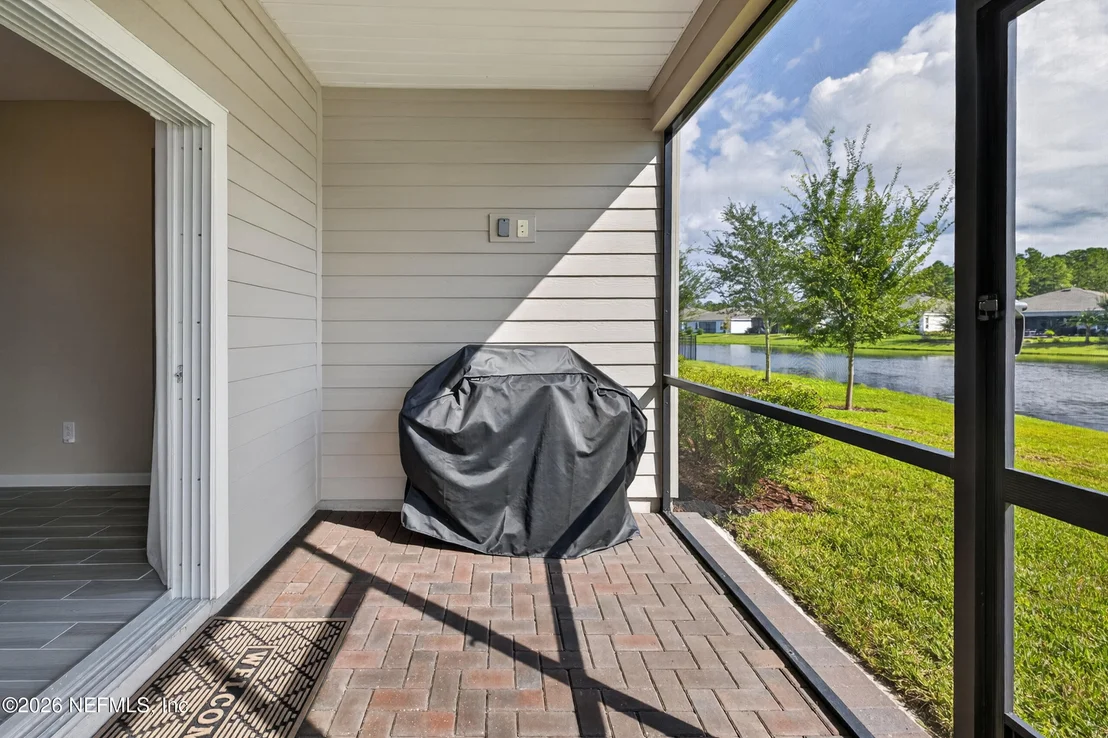Photo of 75511 PONDSIDE Lane