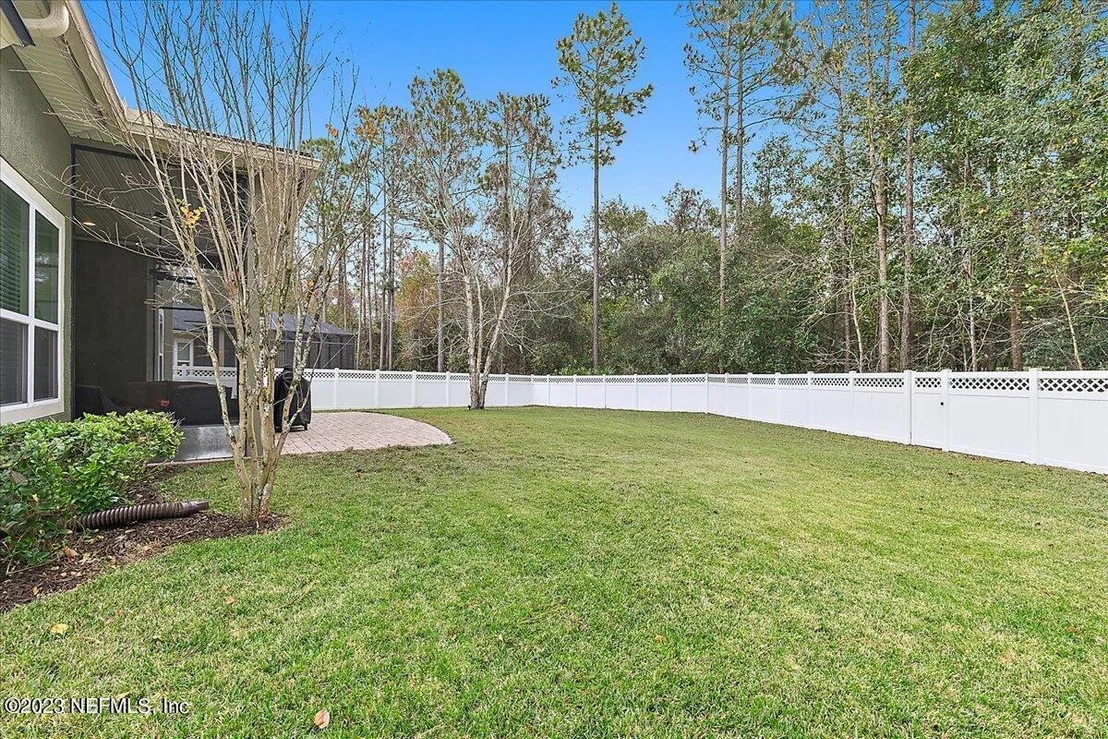 Photo of 158 STAPLEHURST Drive