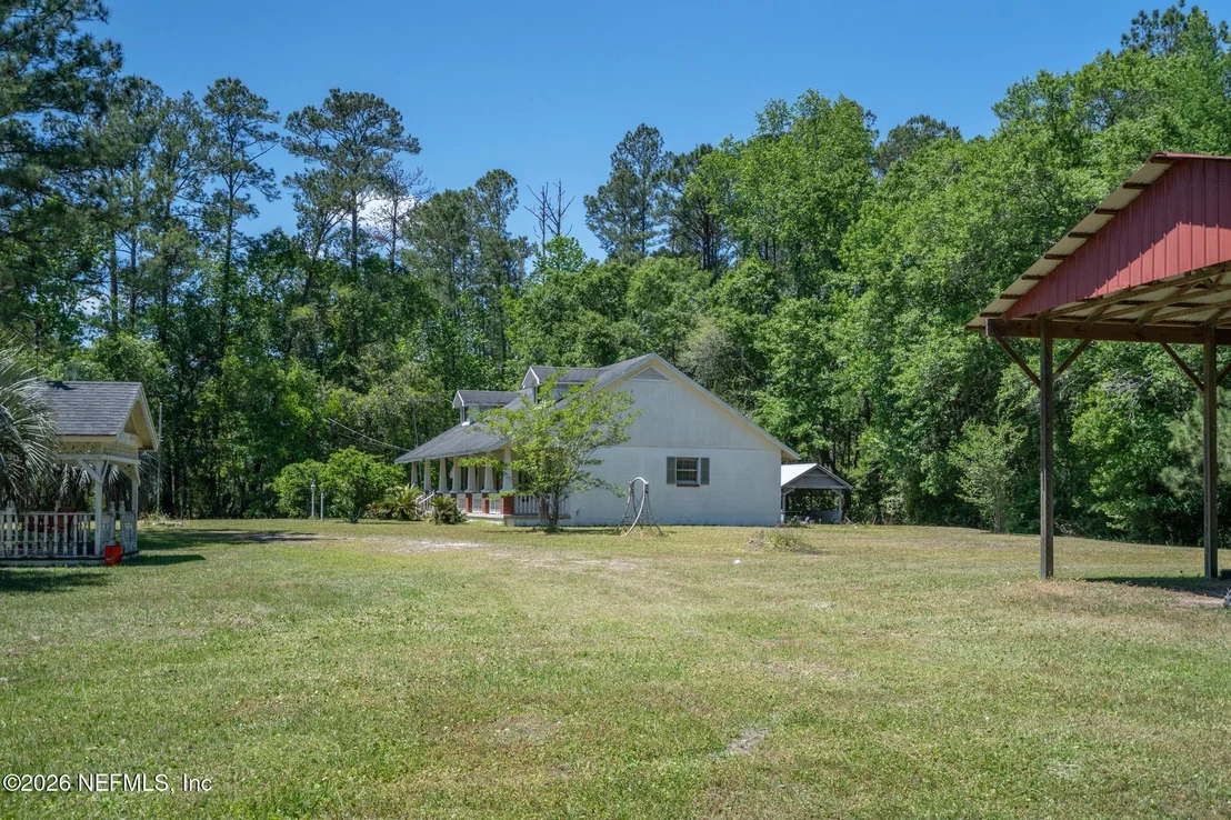 Photo of 542106 LEM TURNER Road