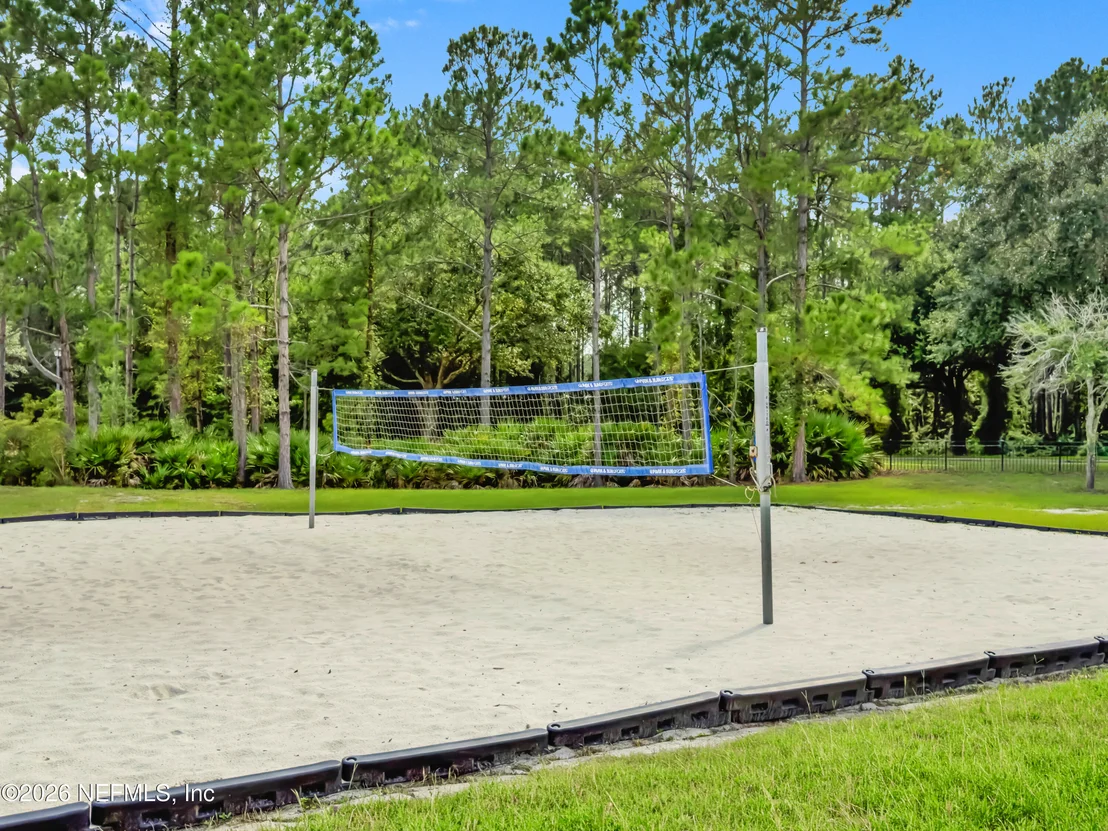 Photo of 784 W DEVONHURST Lane