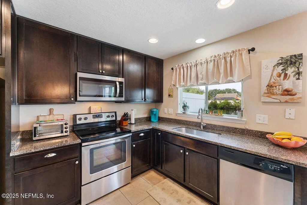 Photo of 205 ISLANDER Drive