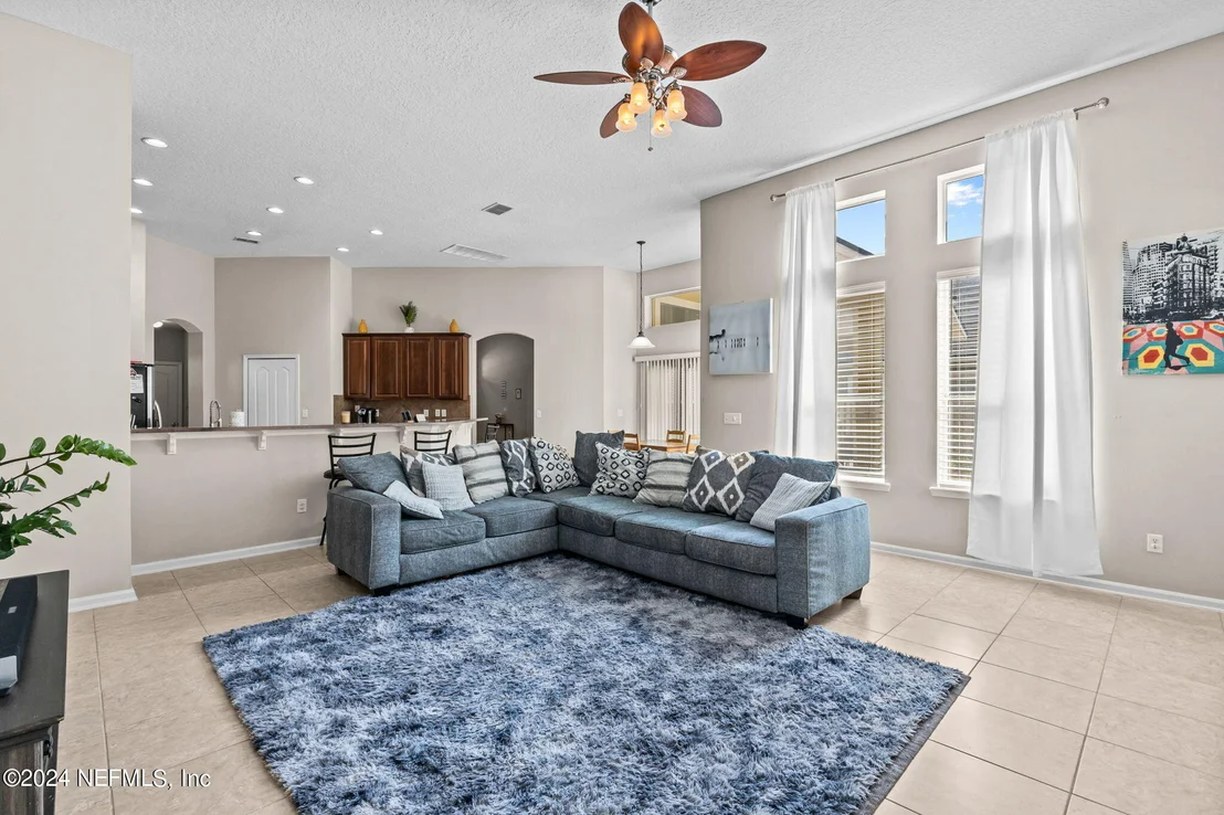 Photo of 6044 WHITE TIP Road