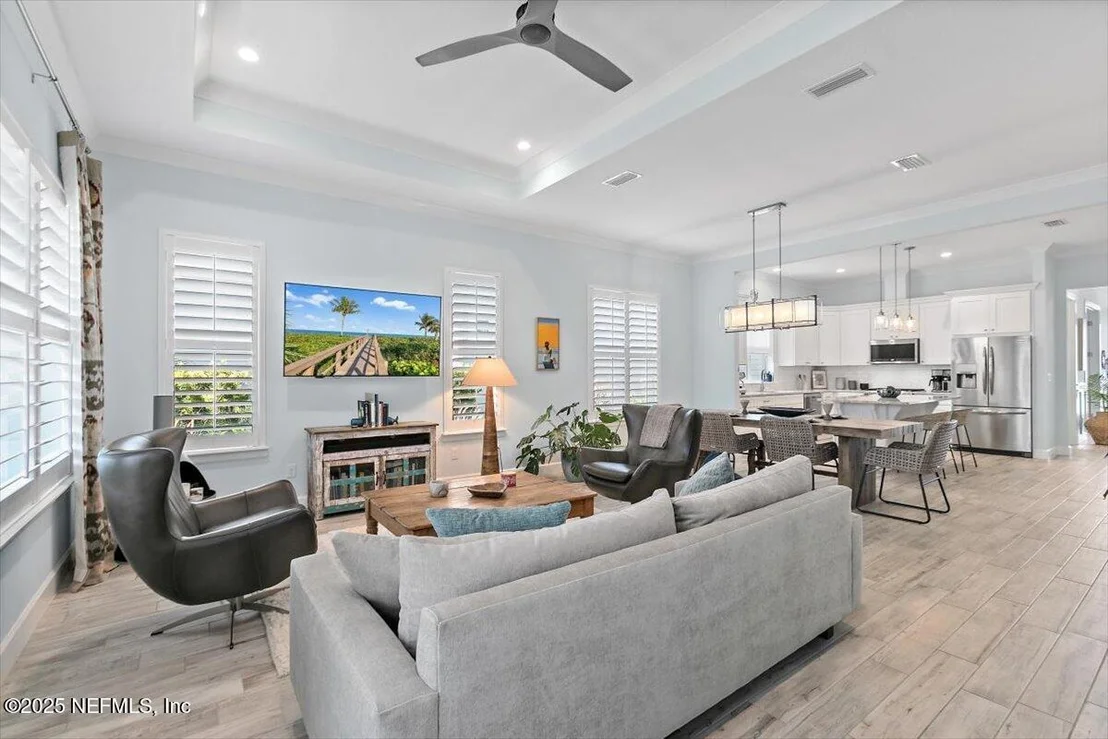 Photo of 175 OCEANVIEW Drive