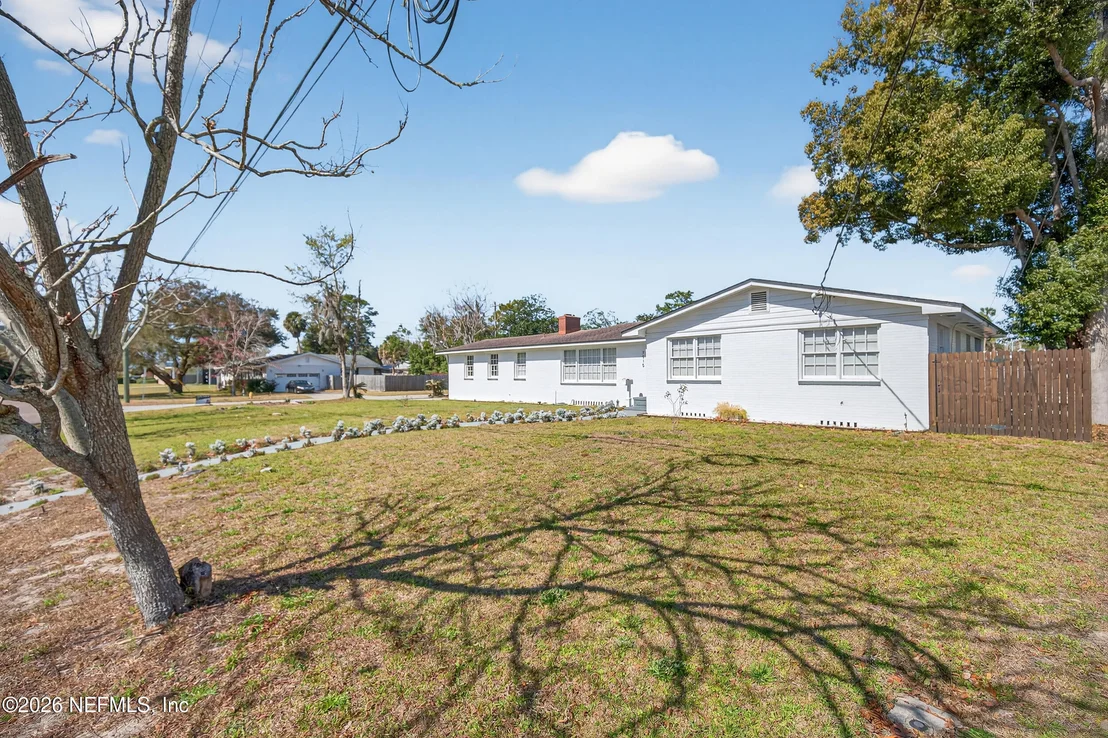 Photo of 7915 ALDERMAN Road