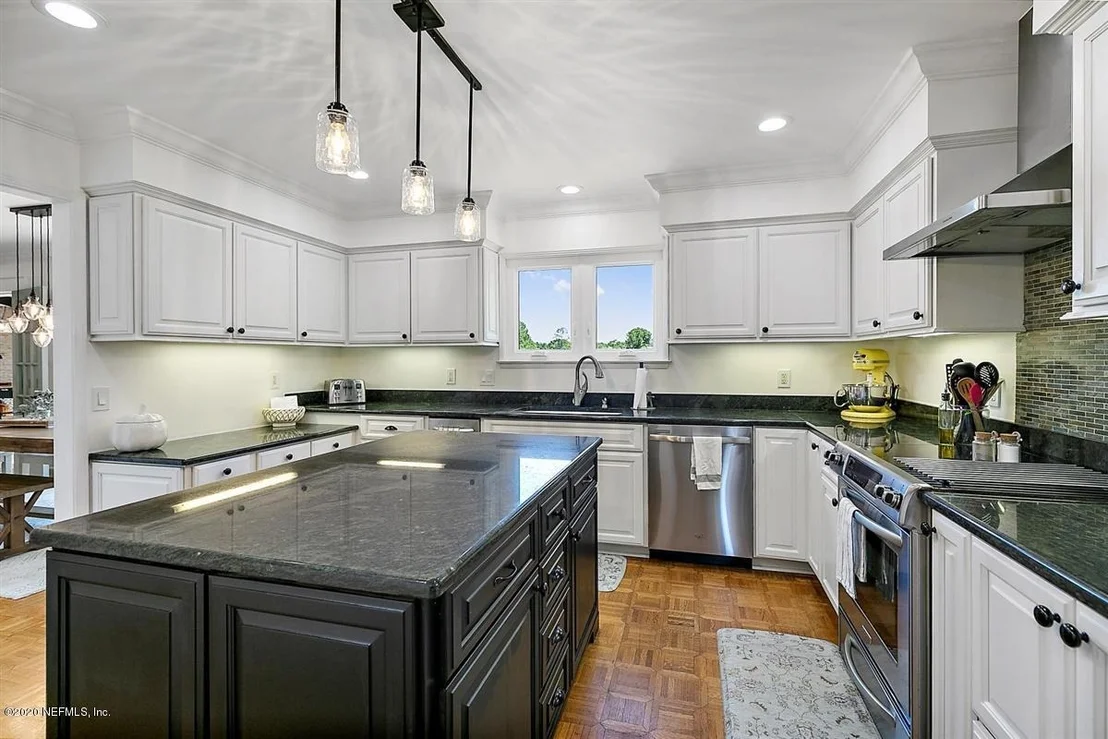 Photo of 8162 PINE LAKE Road