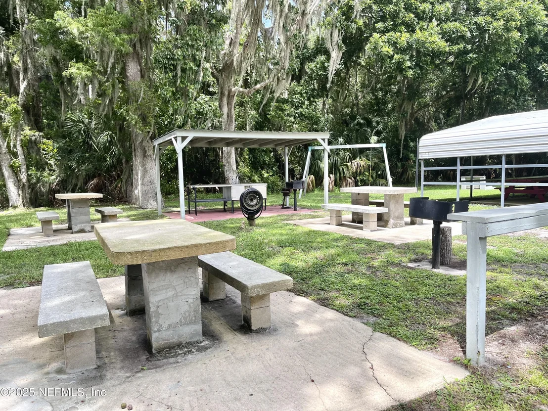 Photo of 120 JULY Avenue