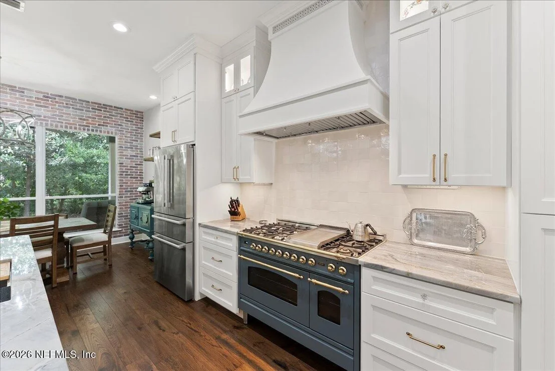 Photo of 2566 FERNTREE Lane