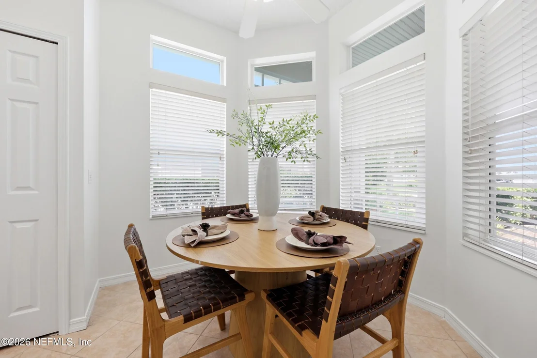 Photo of 272 SEA WOODS Drive N