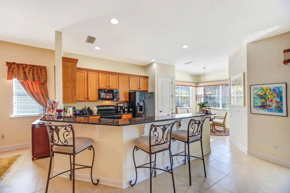 Photo of 441 N LEGACY Trail