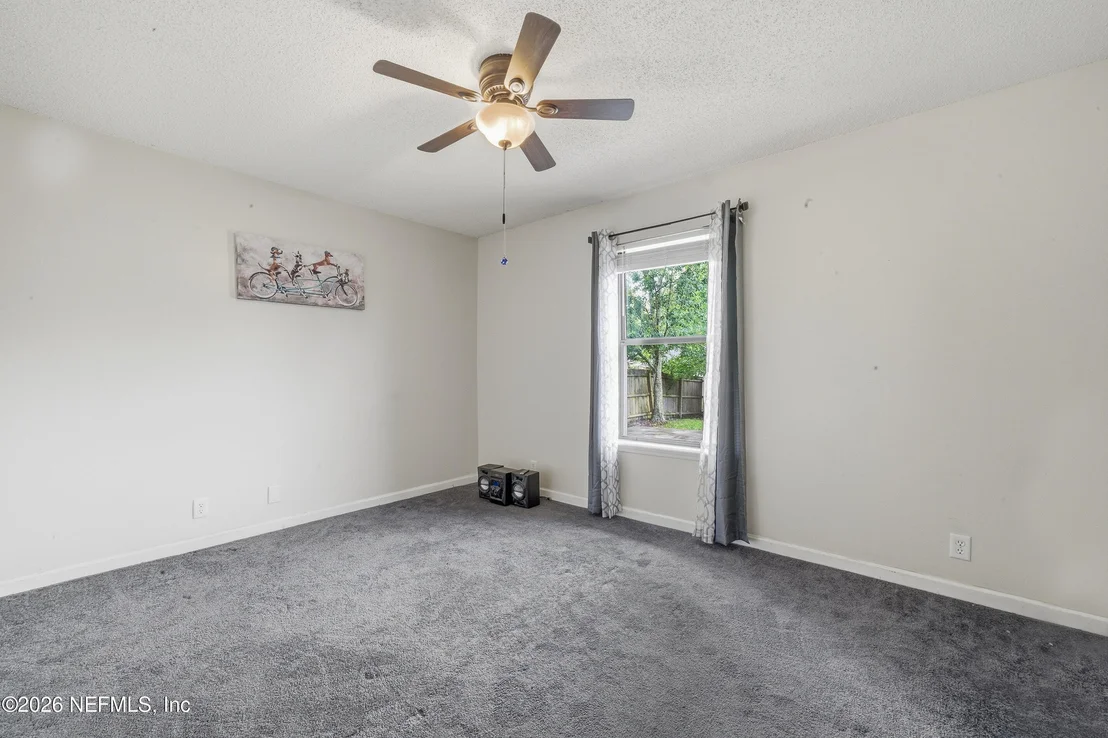 Photo of 2428 STONEBRIDGE Drive