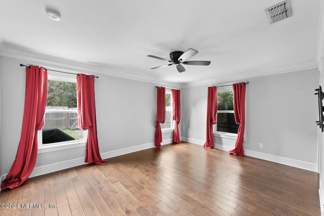 Photo of 1308 SYDNEY Place