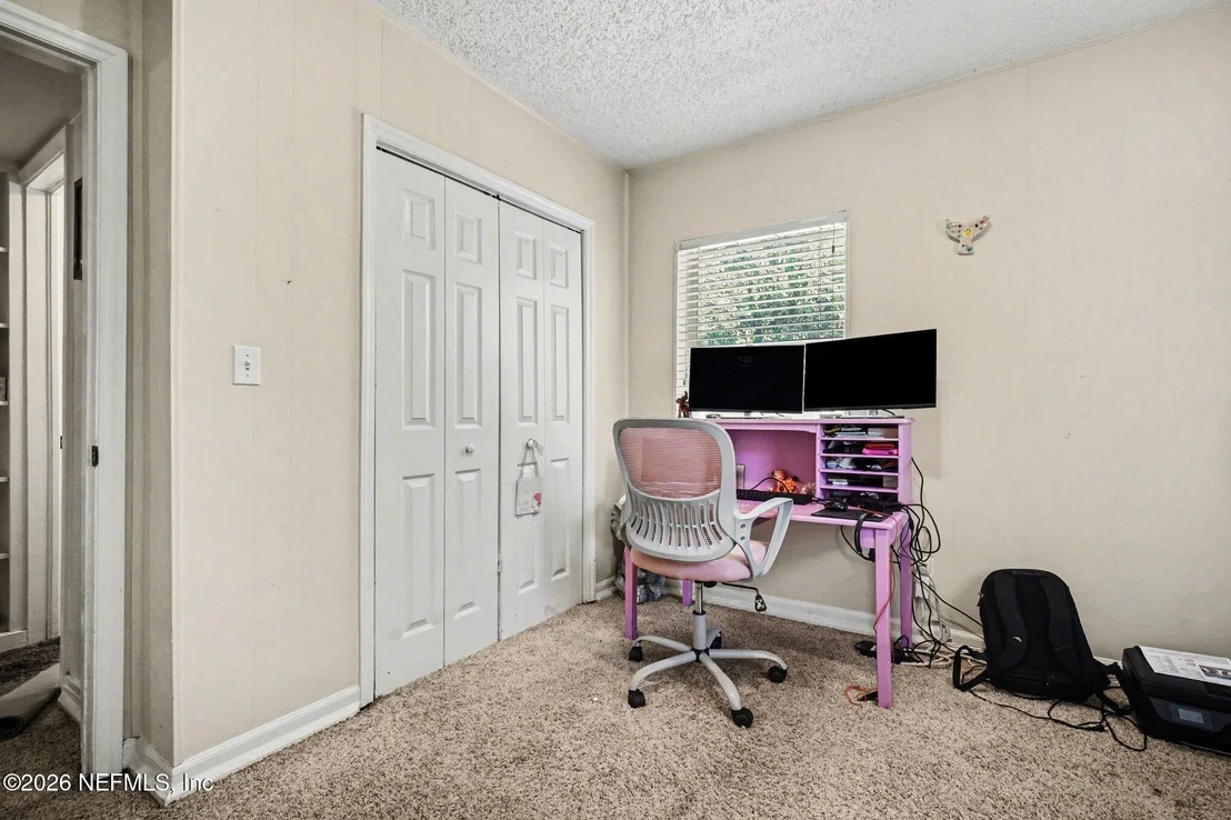 Photo of 527 OGLETHORPE Road