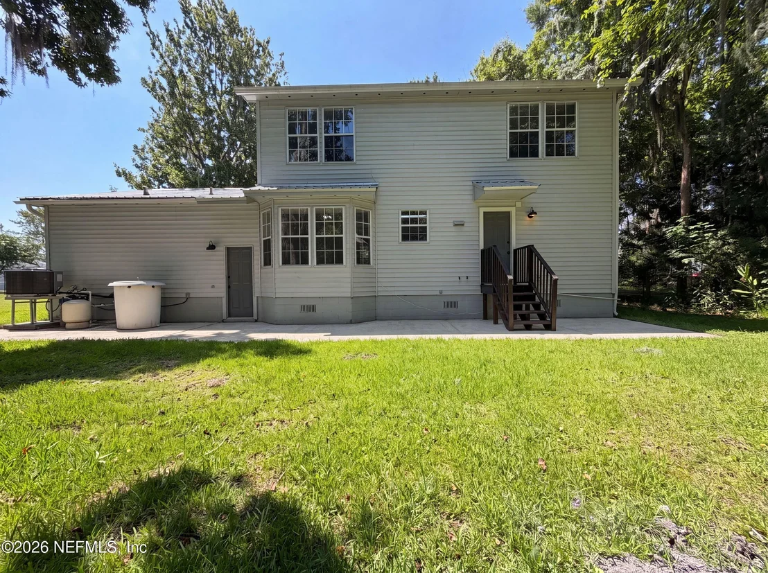 Photo of 321 PARADISE Circle
