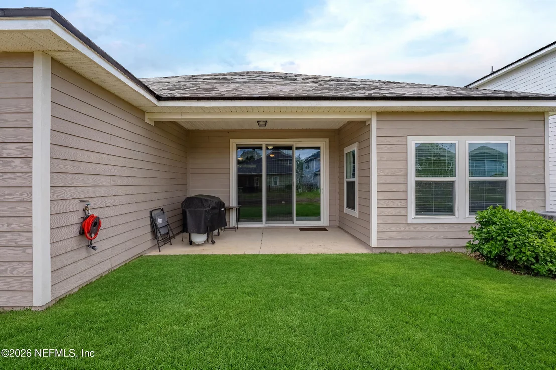 Photo of 635 SYCAMORE Way