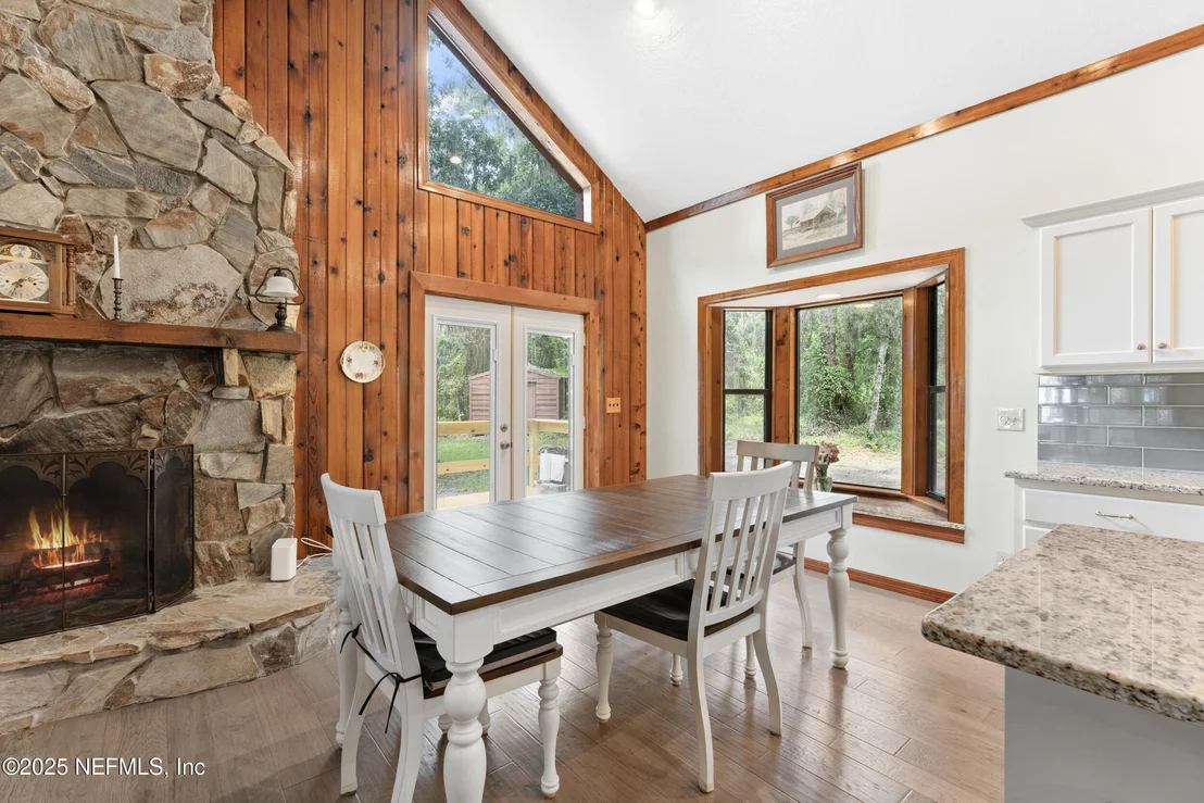 Photo of 156 COUNTY ROAD 13