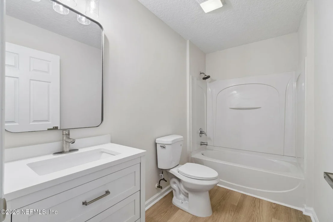 Photo of 7828 JASPER Avenue