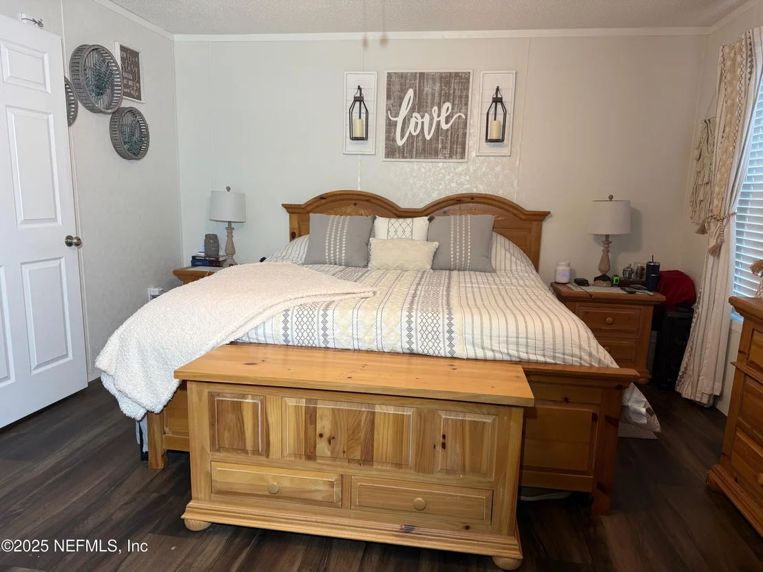 Photo of 22325 STATE ROAD 16