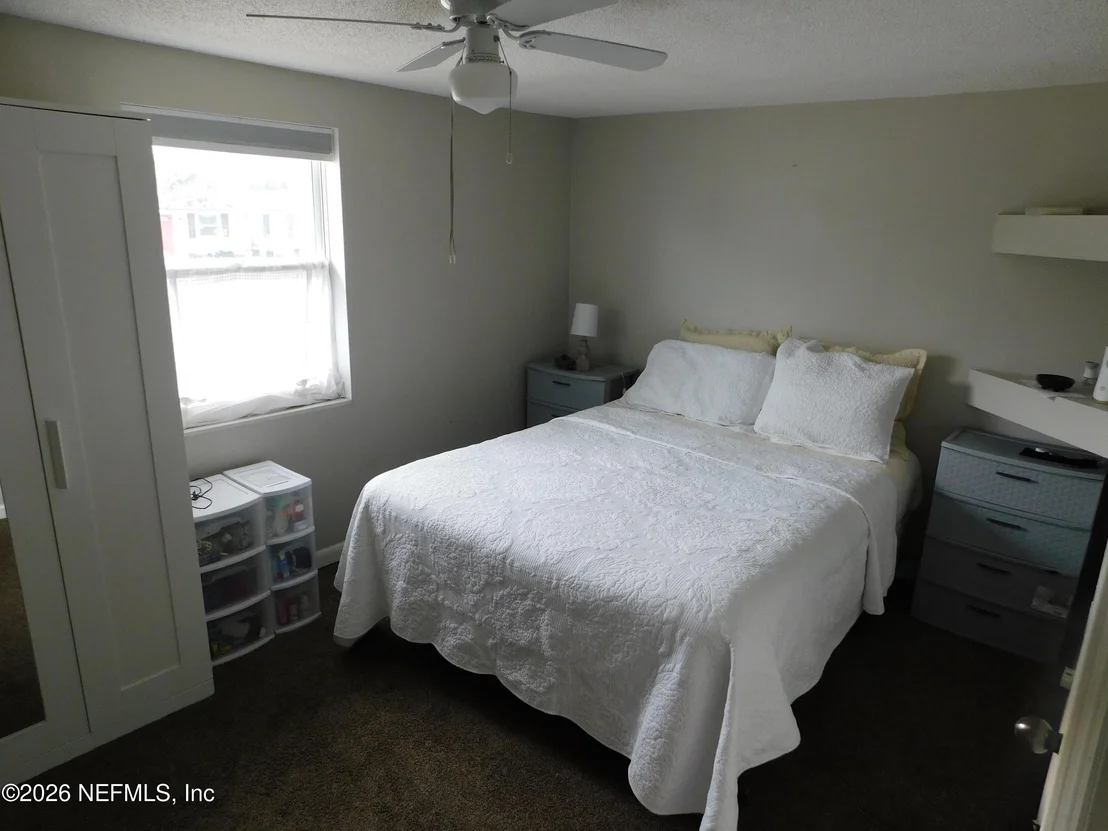 Photo of 2798 COMMANCHE Avenue