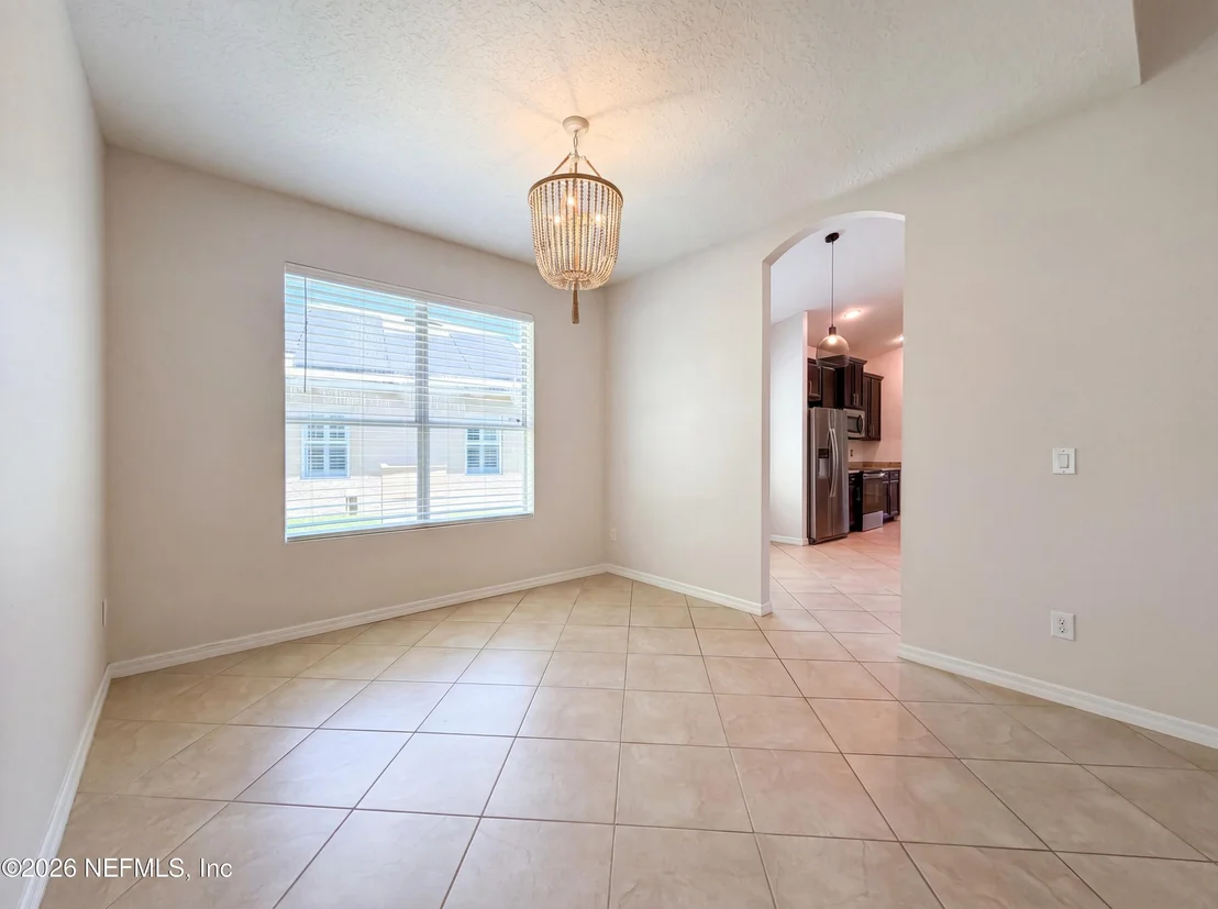 Photo of 790 BATTERSEA Drive
