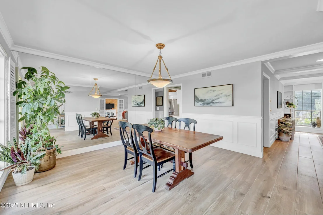 Photo of 4944 MARINERS POINT Drive