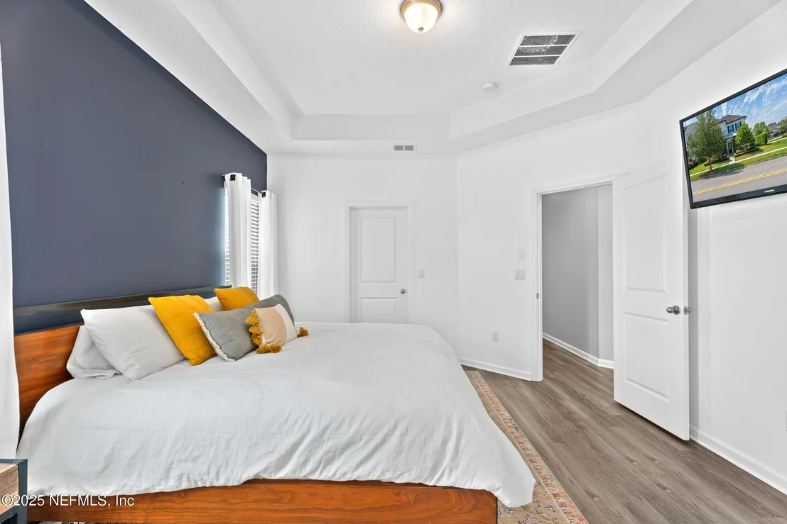 Photo of 1127 TRAILMARK Drive