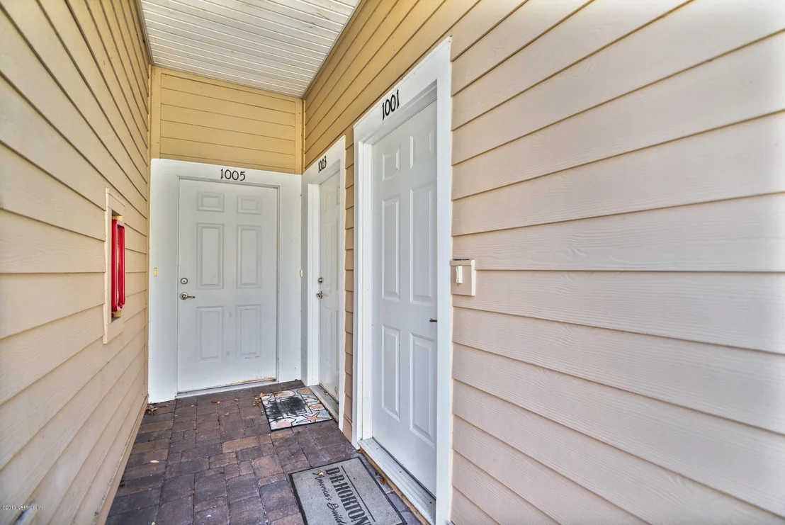 Photo of 1003 GOLDEN LAKE Loop