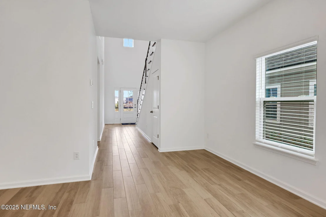 Photo of 744 FARMFIELD Drive