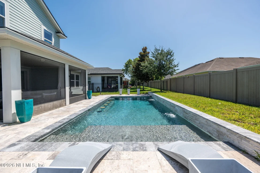 Photo of 132 PALISADE Drive