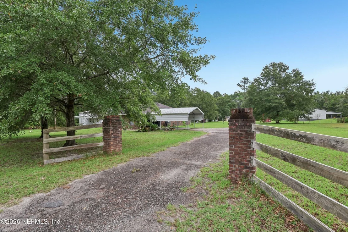 Photo of 17101 CROSS BRANCH Road