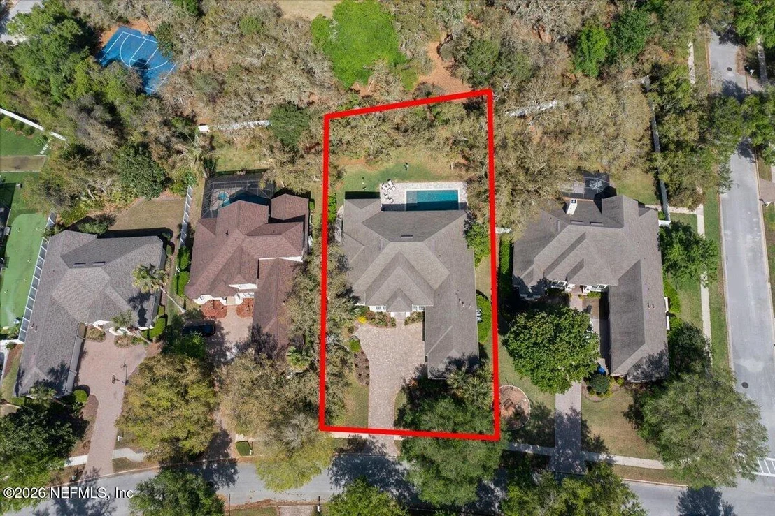Photo of 541 SEBASTIAN Square