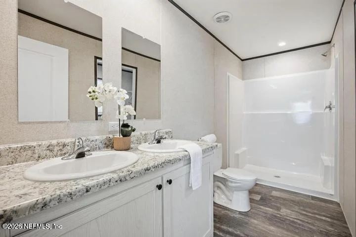Photo of 5890 OAKLEAF Road