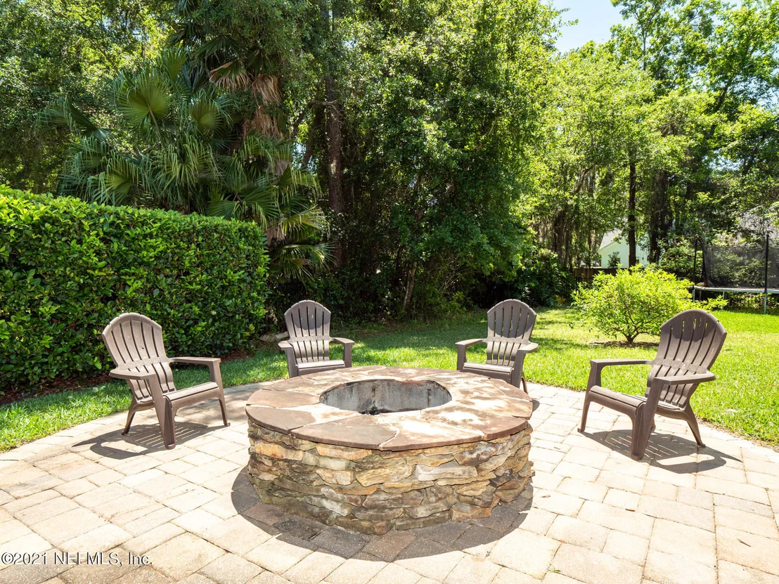 Photo of 349 SUMMERSET Drive