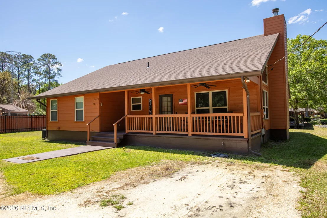 Photo of 5930 ISLAND Road