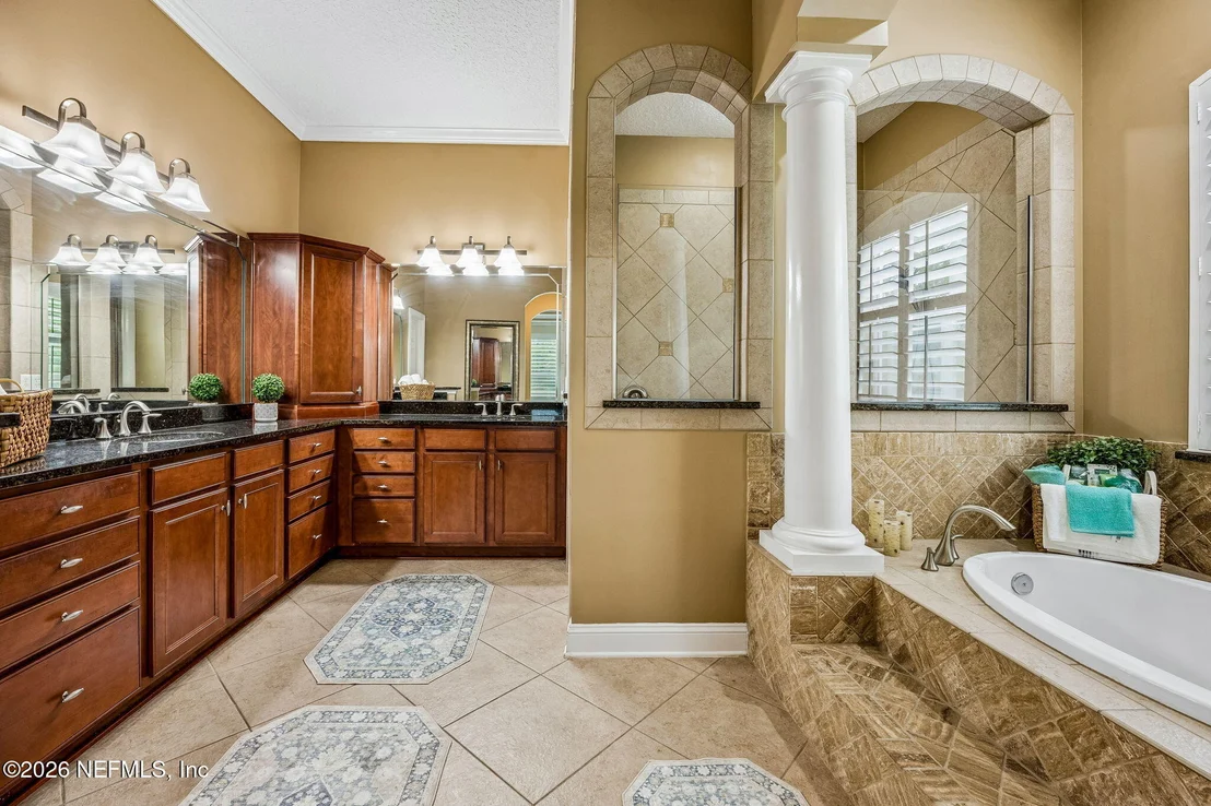 Photo of 321 ADDISON Court