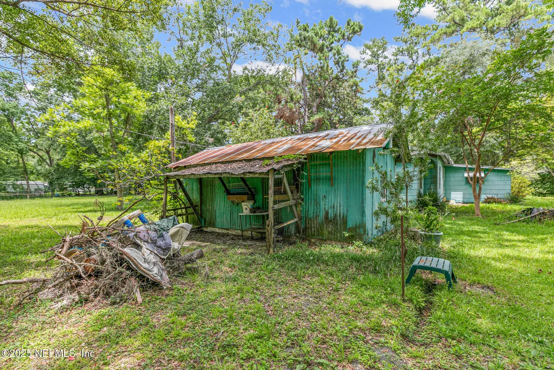 Photo of 44125 JARRETT Road
