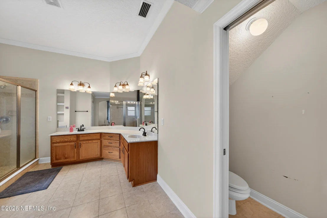 Photo of 1439 BARRINGTON Circle