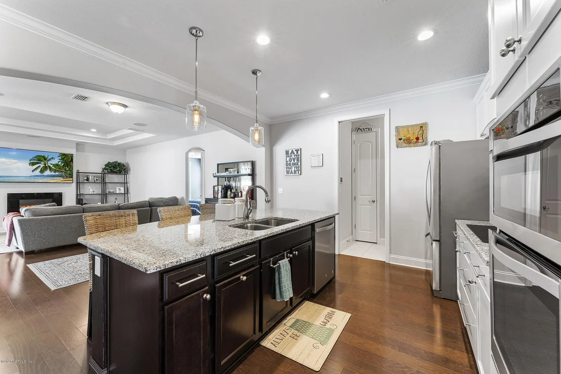 Photo of 4051 ARBOR MILL Circle
