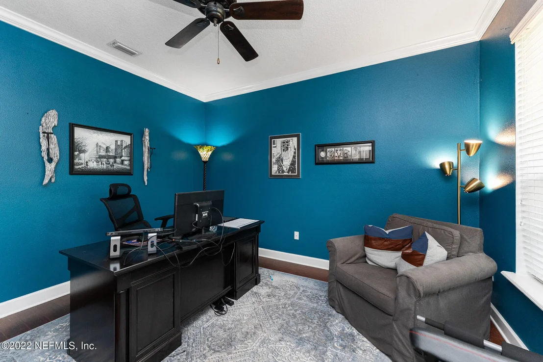 Photo of 120 N ATHERLEY Road