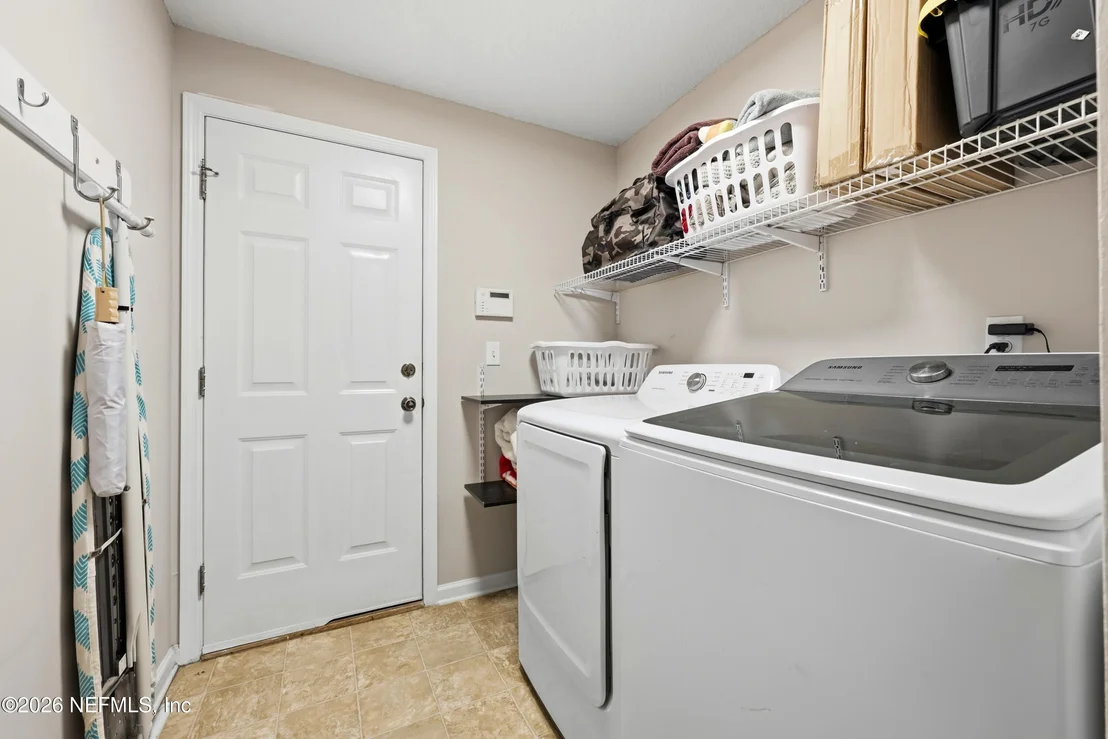 Photo of 1843 COMMODORE POINT Drive