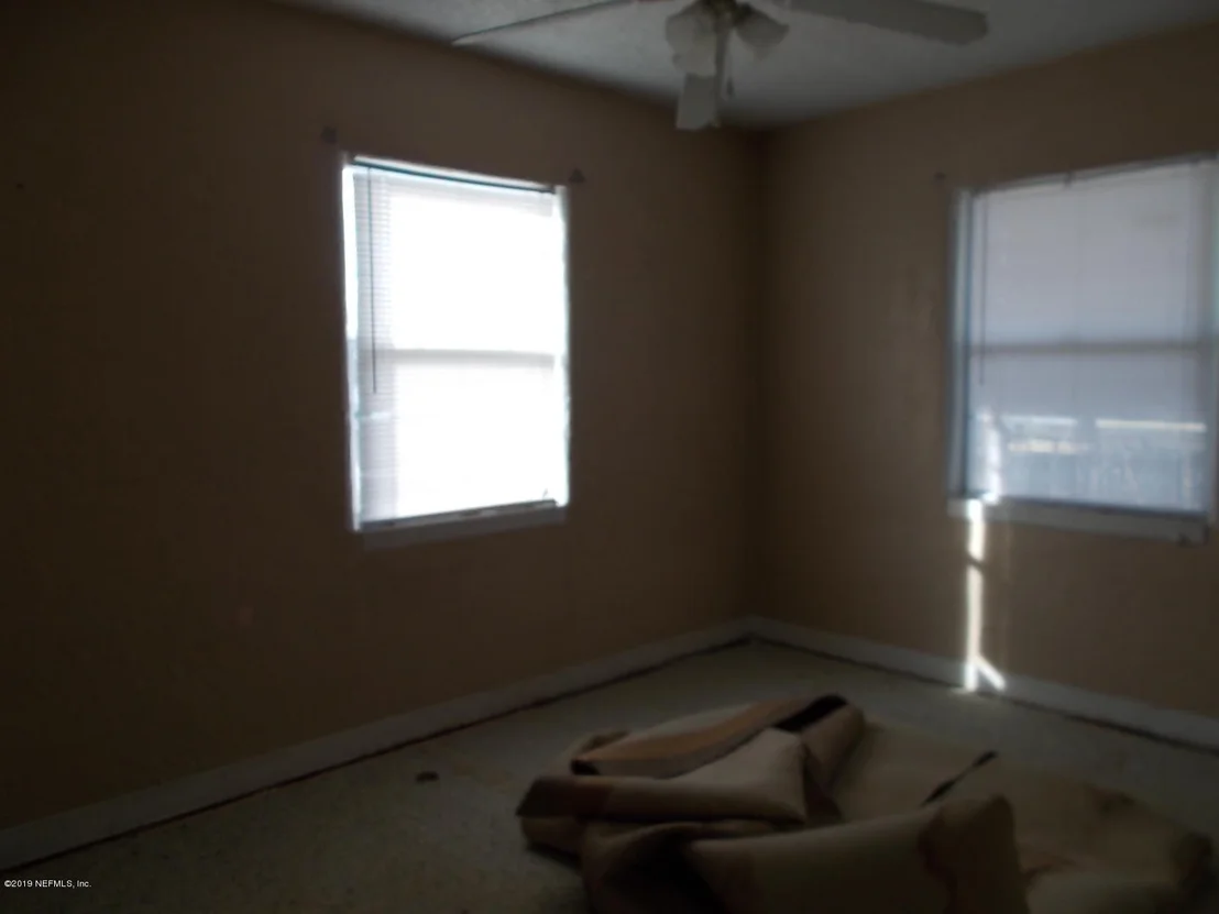 Photo of 4163 RUBY Drive W