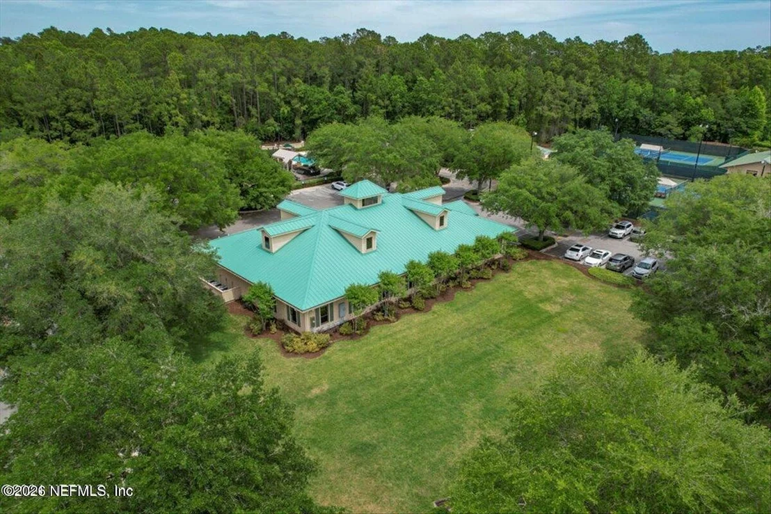 Photo of 1700 E COBBLESTONE Lane