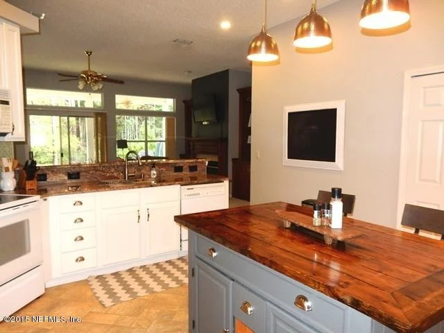 Photo of 792 GRAND PARKE Drive