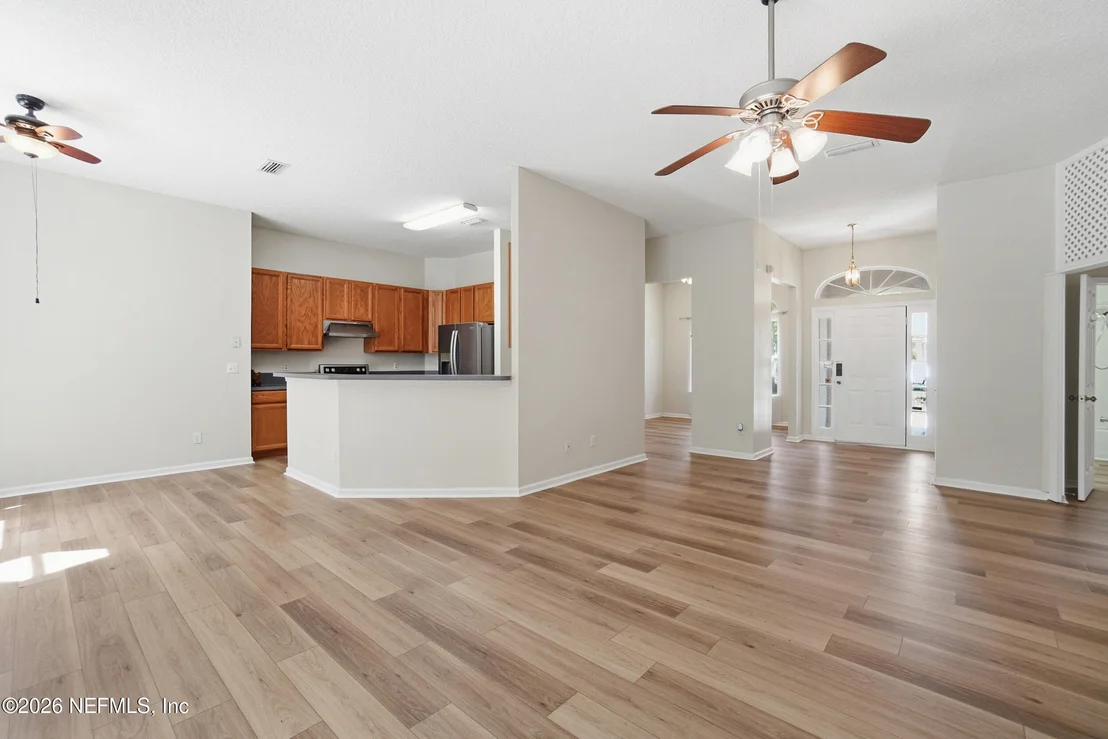 Photo of 752 GRAND PARKE Drive