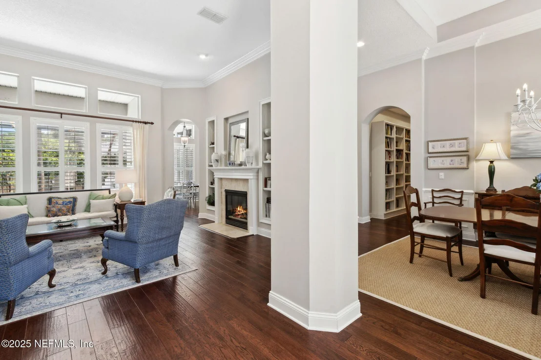 Photo of 724 PINEY Place