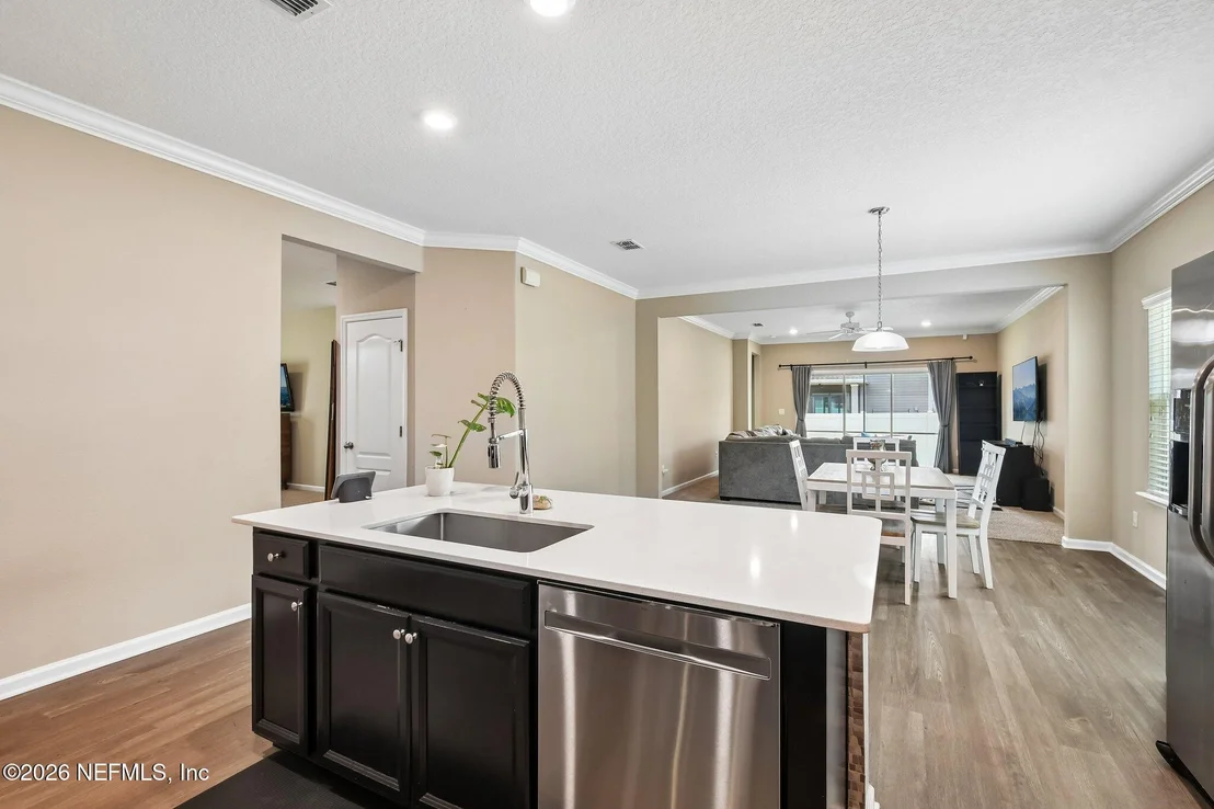 Photo of 1426 KENDALL Drive