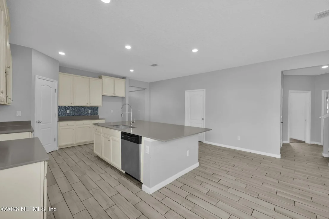 Photo of 3996 ARBOR MILL Circle