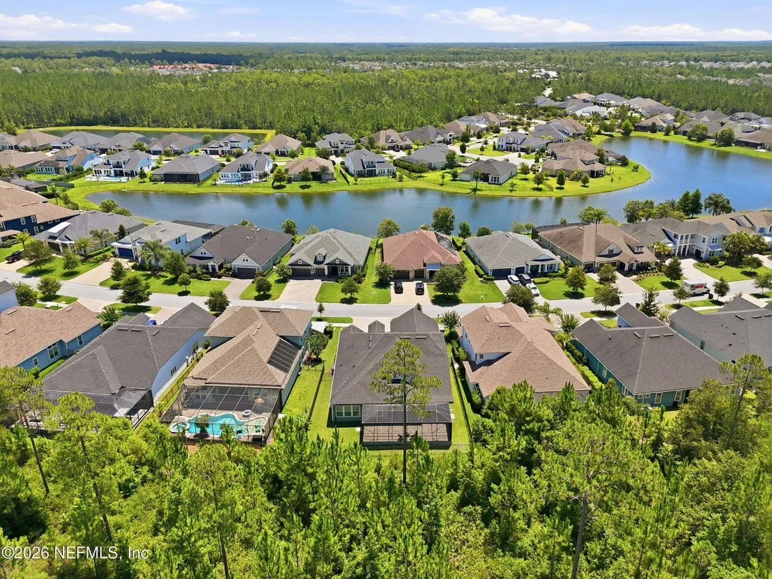 Photo of 359 GLENNEYRE Circle