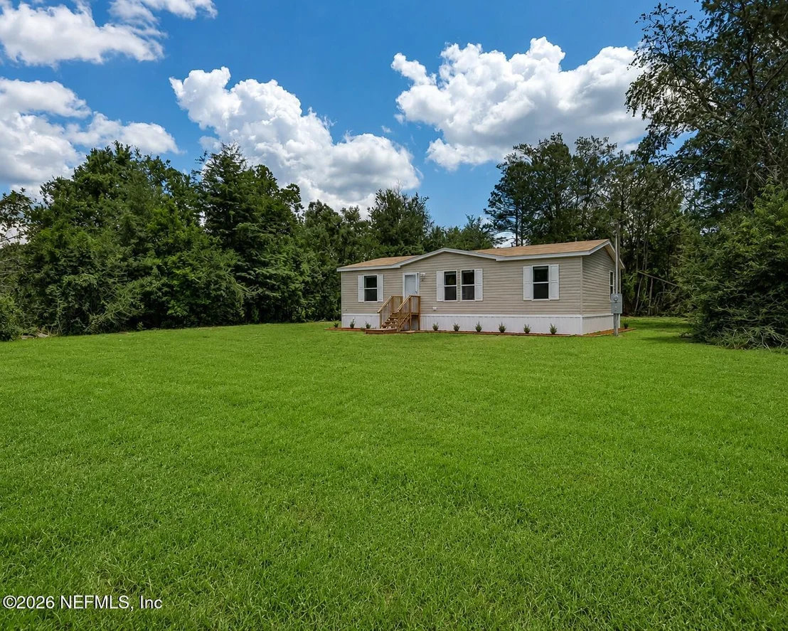 Photo of 11386 DEERWOOD Circle