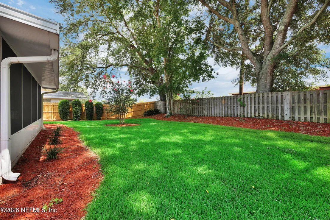Photo of 1443 BEECHER Lane